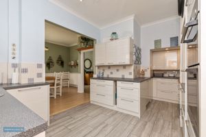 Kitchen- click for photo gallery